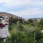 شقة Enalia