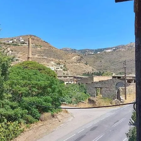 Enalia Apartman *