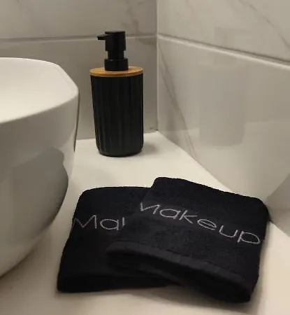 Enalia Korissia (Kea)